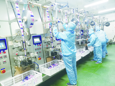 返鄉(xiāng)創(chuàng)業(yè)&ldquo;鏈&rdquo;上農(nóng)產(chǎn)品